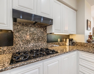 727 Arrowhead Drive - Photo Thumbnail 29