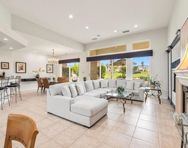 727 Arrowhead Drive - Photo Thumbnail 14