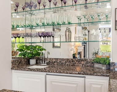 727 Arrowhead Drive - Photo Thumbnail 19