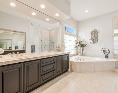 727 Arrowhead Drive - Photo Thumbnail 38
