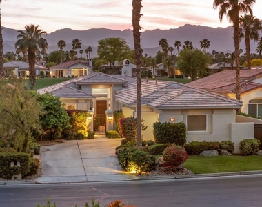 727 Arrowhead Drive - Photo Thumbnail 5
