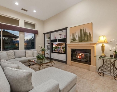 727 Arrowhead Drive - Photo Thumbnail 13