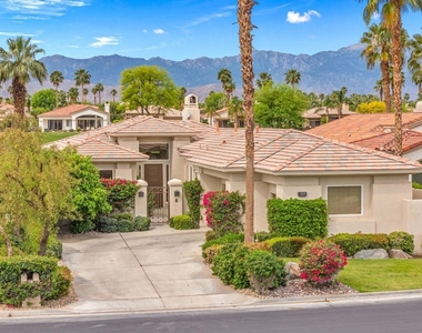 727 Arrowhead Drive - Photo Thumbnail 6
