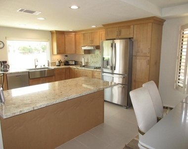 85 Conejo Circle - Photo Thumbnail 2