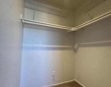 78650 Avenue 42 - Photo Thumbnail 8