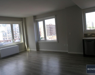 178-02 Hillside Avenue - Photo Thumbnail 7
