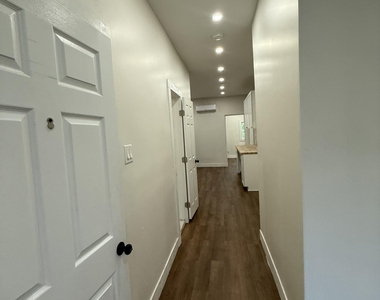 132 4th Avenue - Photo Thumbnail 4