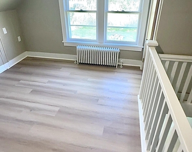 607 Boght Road - Photo Thumbnail 7
