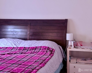 4313 Bayberry Court - Photo Thumbnail 2
