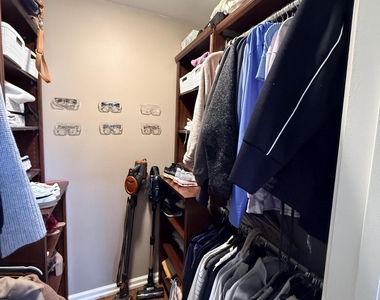 823 Hampton Place Boulevard - Photo Thumbnail 25