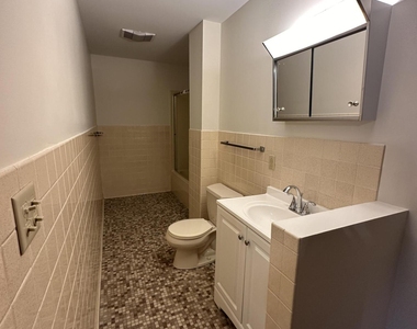 222 S Ten Broeck Street - Photo Thumbnail 6
