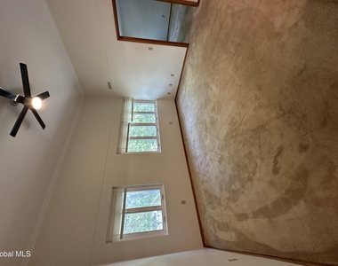 222 S Ten Broeck Street - Photo Thumbnail 15