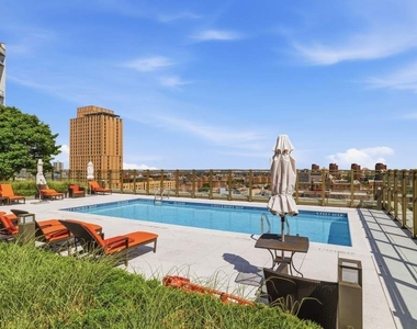 1280 Fifth Avenue - Photo Thumbnail 1