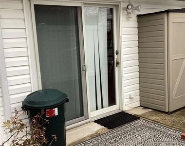 5 Evelyn Road - Photo Thumbnail 9