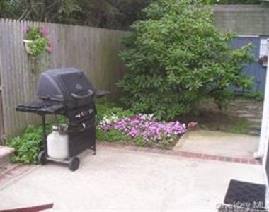 5 Evelyn Road - Photo Thumbnail 10