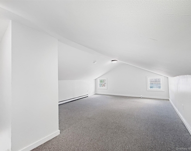 9 King Street - Photo Thumbnail 10