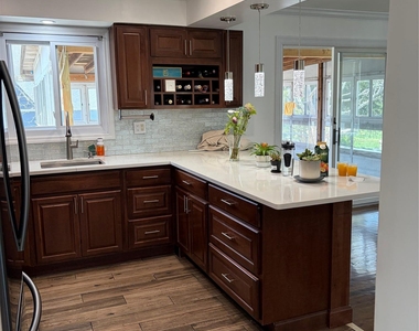 262 N Dunton Avenue - Photo Thumbnail 2