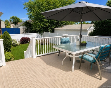 494 Lincoln Street - Photo Thumbnail 9