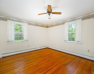 50 Aspinwall Road - Photo Thumbnail 24