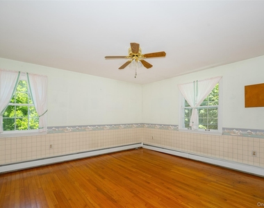 50 Aspinwall Road - Photo Thumbnail 10