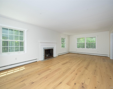 50 Aspinwall Road - Photo Thumbnail 9