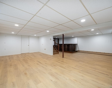 50 Aspinwall Road - Photo Thumbnail 27