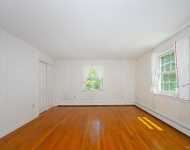 50 Aspinwall Road - Photo Thumbnail 21