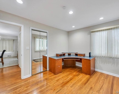 59 Andover Lane - Photo Thumbnail 13