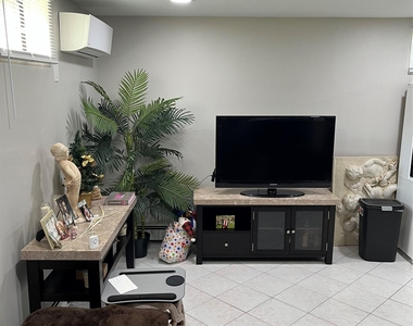 39 Elder Avenue - Photo Thumbnail 9