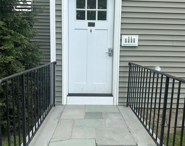 1143 E Main Street - Photo Thumbnail 7