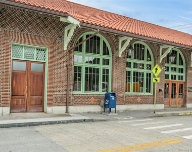 103 Croton Avenue - Photo Thumbnail 22