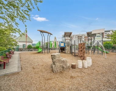 103 Croton Avenue - Photo Thumbnail 21
