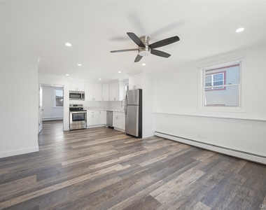 103 Croton Avenue - Photo Thumbnail 4