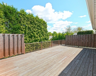 44 Derby Avenue - Photo Thumbnail 12