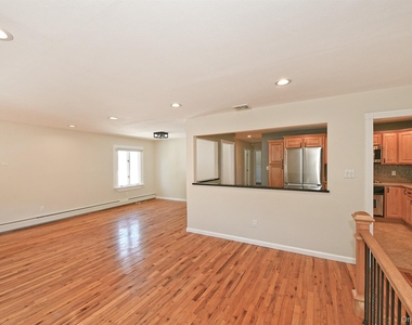 44 Derby Avenue - Photo Thumbnail 4