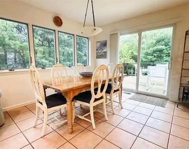 40 Hilltop Road - Photo Thumbnail 3