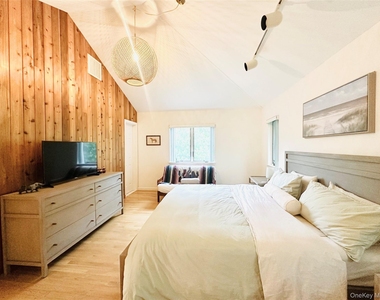 40 Hilltop Road - Photo Thumbnail 10