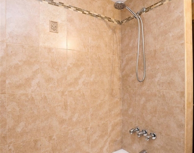30 Lamb Avenue - Photo Thumbnail 1