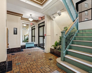 11 Alden Road - Photo Thumbnail 2
