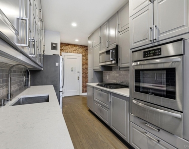 11 Alden Road - Photo Thumbnail 10