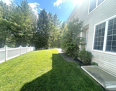 80 Landmark Court - Photo Thumbnail 34