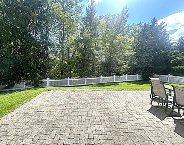 80 Landmark Court - Photo Thumbnail 31