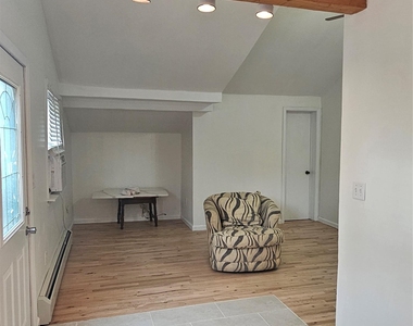 79 Buckberg Road - Photo Thumbnail 6