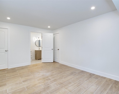 30 Kirkwood - Photo Thumbnail 18