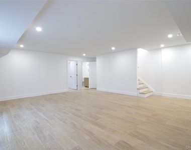 30 Kirkwood - Photo Thumbnail 28