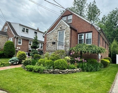 78 Wood Street - Photo Thumbnail 13