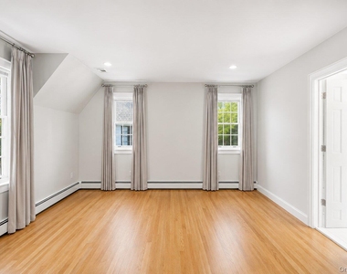 72 Hampton Road - Photo Thumbnail 22