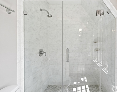 72 Hampton Road - Photo Thumbnail 23