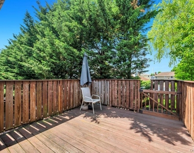5 Linden Avenue - Photo Thumbnail 24