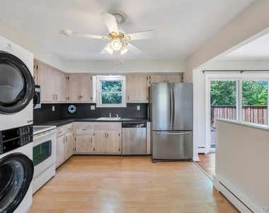 5 Linden Avenue - Photo Thumbnail 10